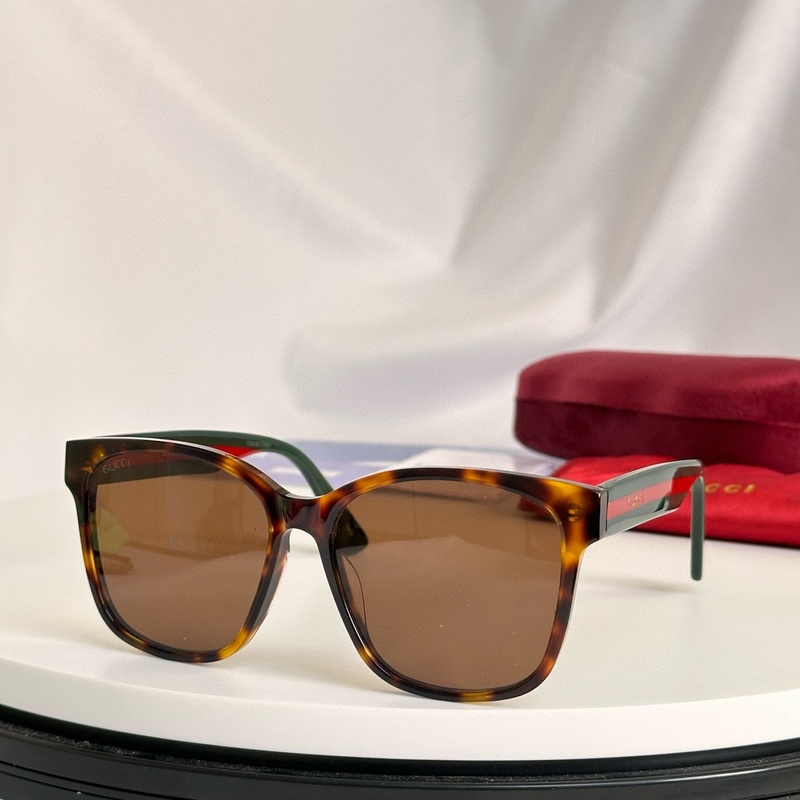 Gucci Sunglasses 269